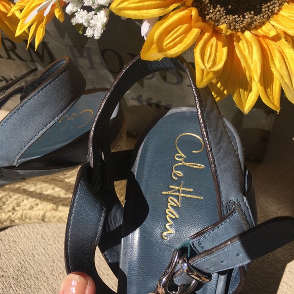 Cole Hann Rope Wedge - Picture 4 of 8